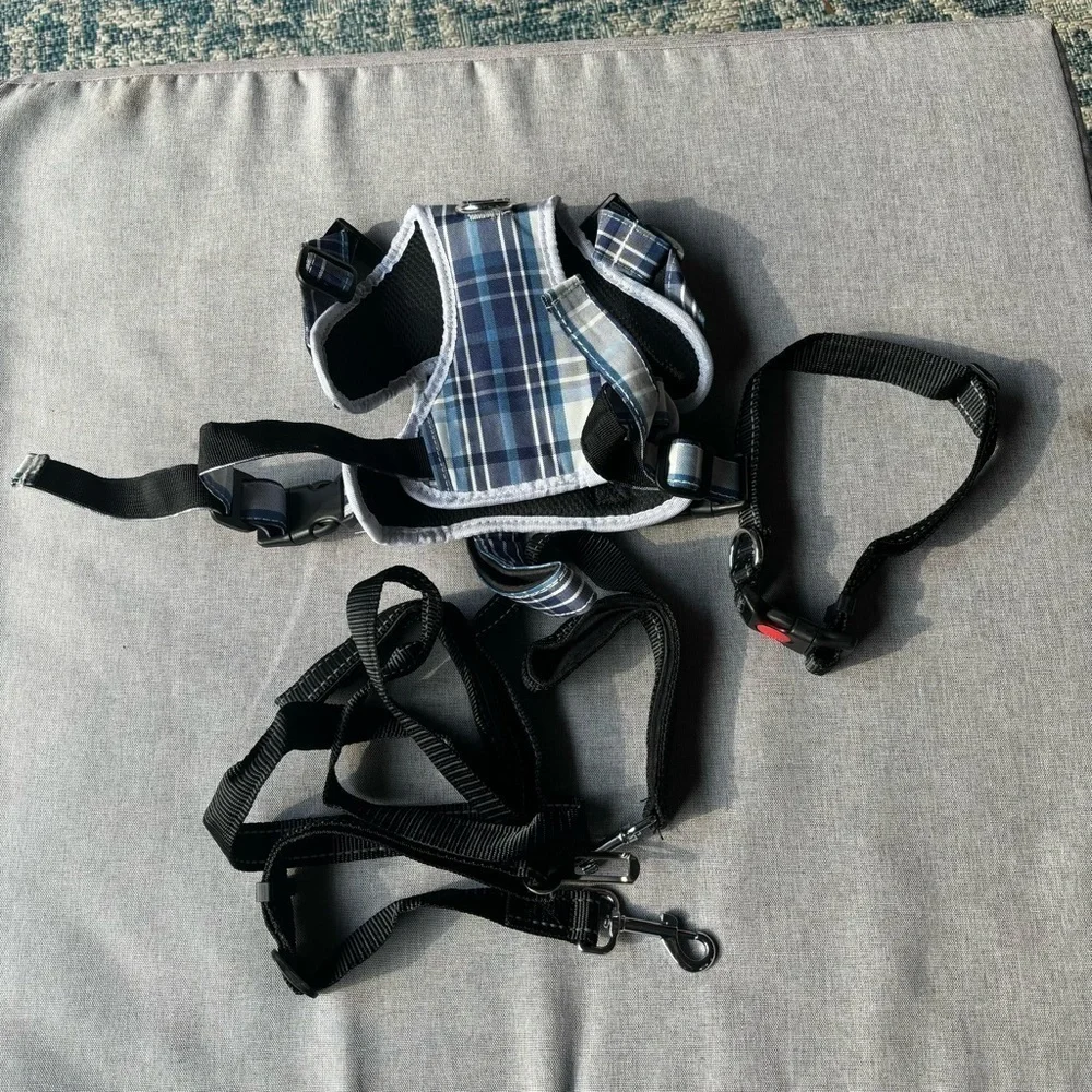 No Pull Dog Harness with Leash & Collar, Adjustable Dog Vest Harness Reflective